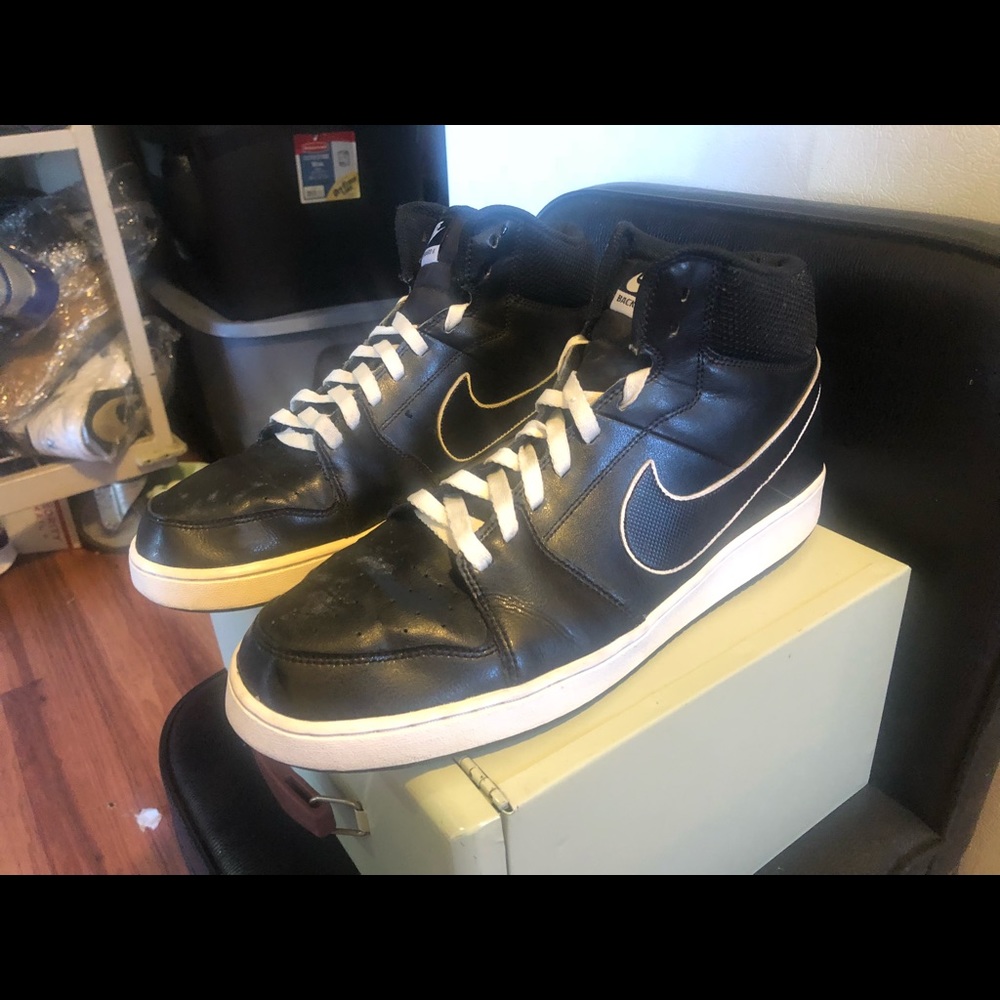 NIKE BACKBOARD II MID MENS BASKETBALL SHOES SZ 13